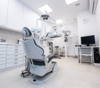 Gabinet i sprzęt dostępny w klinice Beaty Świątkowskiej